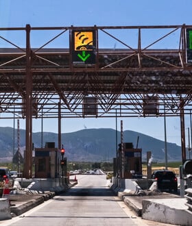 Αυξήσεις στα διόδια από σήμερα - Οι αυτοκινητόδρομοι και οι νέες τιμές