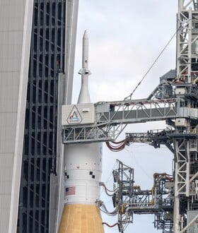 NASA ARTEMIS II ΣΕΛΗΝΗ