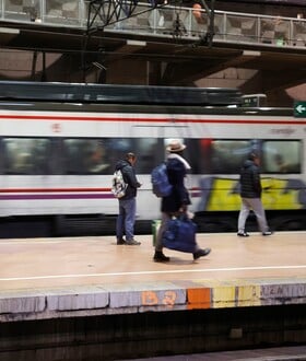 ΙΣΠΑΝΙΑ ΒΑΡΚΕΛΩΝΗ ΣΙΔΗΡΟΔΡΟΜΙΚΟ ΑΤΥΧΗΜΑ