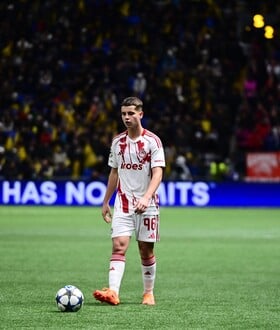 ΟΛΥΜΠΙΑΚΟΣ ΛΕΒΕΡΚΟΥΖΕΝ CHAMPIONS LEAGUE