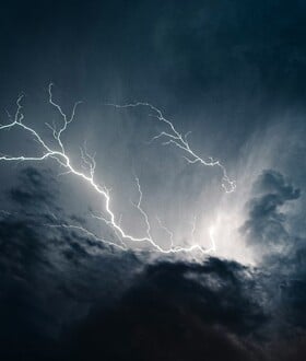 ΚΑΚΟΚΑΙΡΙΑ ΚΟΚΚΙΝΟΣ ΣΥΝΑΓΕΡΜΟΣ