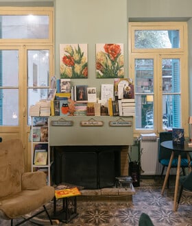  Σ’ ένα αρχοντικό του 1892 θα βρεις το πιο ήσυχο βιβλιοκαφέ