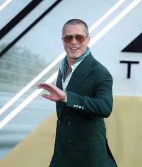 ΜΠΡΑΝΤ ΠΙΤ ΕΛΛΑΔΑ