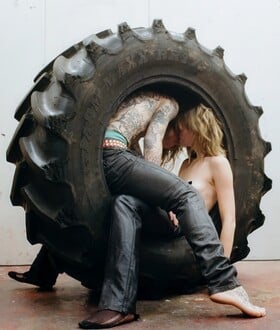 Σβήσε με κυρά μου απ' τα κιτάπια σου. Από τον Στάθη Τσαγκαρουσιάνο