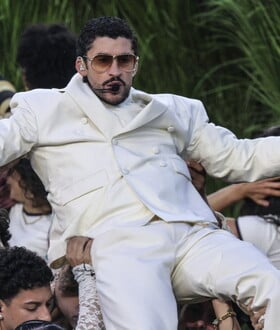 Super Bowl: Ο Τζέικ Πολ, πυ ζει στο Πουέρτο Ρίκο, αποκάλεσε τον Bad Bunny «ψεύτικο Αμερικανό»