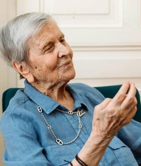 ΕΛΕΝΗ ΓΛΥΚΑΤΖΗ ΑΡΒΕΛΕΡ ΘΑΝΑΤΟΣ