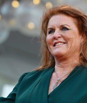 ΣΑΡΑ ΦΕΡΓΚΙΟΥΣΟΝ ΑΝΤΡΙΟΥ ΣΥΛΛΗΨΗ