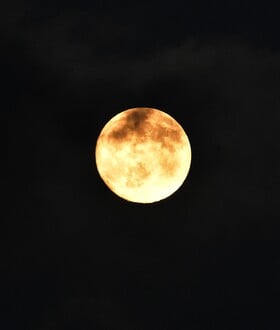 ΣΕΛΗΝΗ ΦΕΓΓΑΡΙ ΟΛΙΚΗ ΕΚΛΕΙΨΗ ΣΕΛΗΝΗΣ