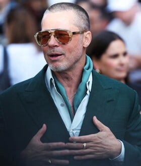 ΜΠΡΑΝΤ ΠΙΤ ΕΛΛΑΔΑ ΕΦΤΑΣΕ ΥΔΡΑ