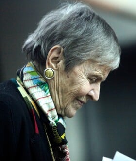 ΕΛΕΝΗ ΓΛΥΚΑΤΖΗ ΑΡΒΕΛΕΡ ΚΗΔΕΙΑ ΛΑΙΚΟ ΠΡΟΣΚΥΝΗΜΑ