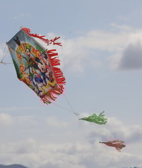 ΚΑΘΑΡΑ ΔΕΥΤΕΡΑ ΜΑΓΑΖΙΑ ΚΑΤΑΣΤΗΜΑΤΑ ΩΡΑΡΙΟ ΛΕΙΤΟΥΡΓΙΑ