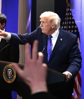 ΤΡΑΜΠ ΔΑΣΜΟΣ ΠΑΓΚΟΣΜΙΟΣ ΔΑΣΜΟΣ