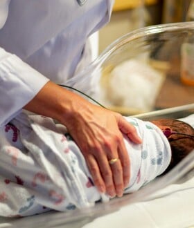 ΜΗΝΙΓΓΙΤΙΔΑ ΒΡΕΦΟΣ ΖΑΚΥΝΘΟΣ ΠΑΙΔΙΑΤΡΟΣ