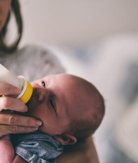 ΓΑΛΛΙΑ ΒΡΕΦΟΣ ΒΡΕΦΙΚΟ ΓΑΛΛΑ ΤΟΞΙΝΗ ΚΕΡΕΟΥΛΙΔΗ