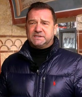 Πλακιάς για Τέμπη: «Ξέρεις τι είναι να είσαι γονιός και να παρακαλάς το παιδί σου να μην κατάλαβε κάτι;»