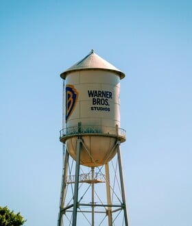 WARNER BROS PARAMOUNT