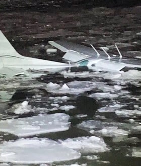 ΑΕΡΟΣΚΑΦΟΣ ΝΕΑ ΥΟΡΚΗ ΧΑΝΤΣΟΝ