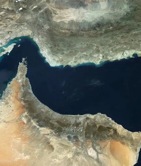 Πόλεμος στη Μέση Ανατολή: Καταρρέει η παραγωγή πετρελαίου του Ιράκ λόγω της κατάστασης στα Στενά του Ορμούζ