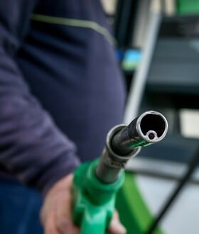 ΤΑΚΗΣ ΘΕΟΔΩΡΙΚΑΚΟΣ ΣΥΜΦΩΝΙΑ ΒΕΝΖΙΝΑΔΙΚΑ