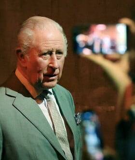 ΚΑΡΟΛΟΣ ΦΩΤΟΓΡΑΦΙΑ ΔΟΥΛΕΙΑ