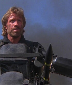 ΤΣΑΚ ΝΟΡΙΣ ΠΕΘΑΝΕ MEMES ΑΝΕΚΔΟΤΑ