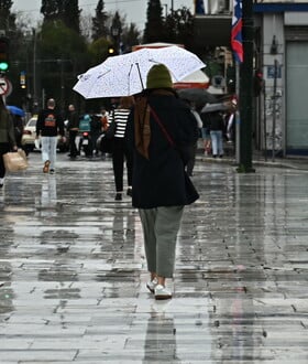ΚΑΙΡΟΣ ΚΟΛΥΣΑΣ ΒΡΟΧΕΣ ΑΘΗΝΑ
