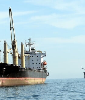 ΙΡΑΝ ΜΕΣΗ ΑΝΑΤΟΛΗ ΝΤΟΝΑΛΝΤ ΤΡΑΜΠ ΣΤΕΝΑ ΤΟΥ ΟΡΜΟΥΖ