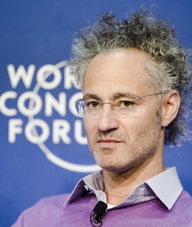 ΑΛΕΞ ΚΑΡΠ ΝΕΥΡΟΔΙΑΦΟΡΕΤΙΚΟΤΗΤΑ AI PALANTIR