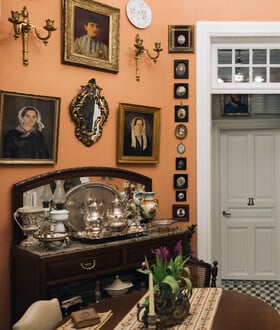 Ένα οικοσύστημα μνήμης μέσα σε μια μονοκατοικία