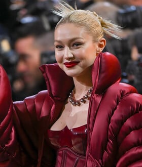 ΤΖΙΤΖΙ ΧΑΝΤΙΝΤ ΑΡΧΕΙΑ ΕΠΣΤΑΙΝ