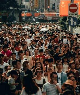 ΓΗ ΥΠΕΡΠΛΗΘΥΣΜΟΣ