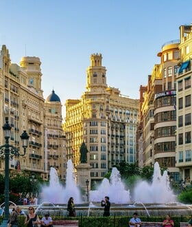 ΕΥΡΩΠΗ ΤΑΞΙΔΙΑ ΔΙΑΚΟΠΕΣ ΠΑΙΔΙ ΟΙΚΟΓΕΝΕΙΑ