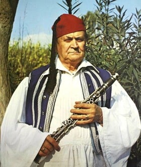 6 κλαρίνα που άφησαν εποχή στην Ελλάδα