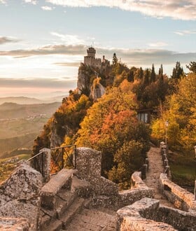 ΣΑΝ ΜΑΡΙΝΟ ΤΟΥΡΙΣΤΕΣ ΕΥΡΩΠΗ 