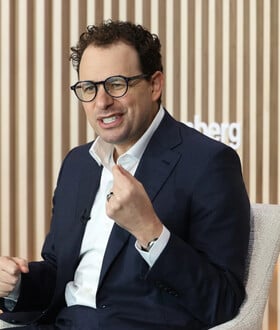 Είναι το Mythos της Anthropic τόσο έξυπνο και δυνατό που καταντά επικίνδυνο;