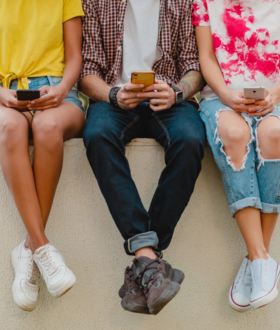 SOCIAL MEDIA ΑΥΣΤΡΑΛΙΑ ΑΝΗΛΙΚΟΙ 