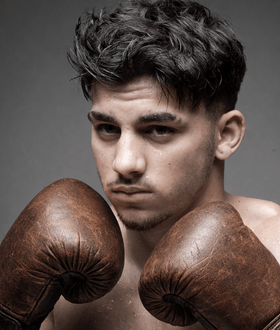 Η ζωή του Ρουκέλι, του Ρομά θρύλου της πυγμαχίας, γίνεται ταινία