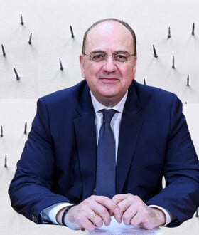 To διπλό πρόβλημα με την υπόθεση του Μακάριου Λαζαρίδη