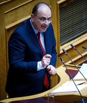 ΜΑΚΑΡΙΟΣ ΛΑΖΑΡΙΔΗΣ ΠΑΡΑΙΤΗΣΗ ΜΕΓΑΡΟ ΜΑΞΙΜΟΥ