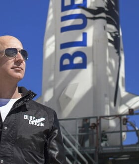 ΤΖΕΦ ΜΠΕΖΟΣ BLUE ORIGIN NASA ΔΟΡΥΦΟΡΟΣ