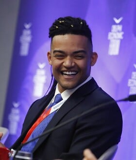 ΚΑΡΑΛΗΣ ΦΟΡΟΥΜ ΔΕΛΦΟΙ ΙΣΤΟΡΙΑ ΜΗΤΕΡΑ