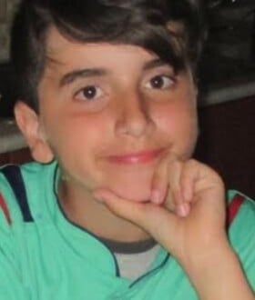 ΜΑΡΙΟΣ 11ΧΡΟΝΟΣ ΜΕΝΙΔΙ ΔΙΚΗ ΓΟΝΕΙΣ