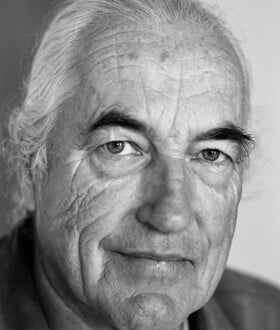 Titus Milech: «Όταν κατάλαβα, μου ήταν αδύνατο να συνεχίσω να μιλάω Γερμανικά»