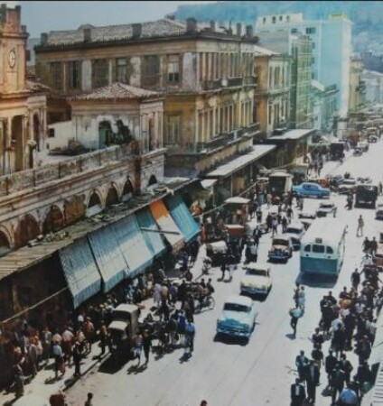 Βόλτα στην Ευριπίδου και τα πέριξ από τα '60s έως σήμερα