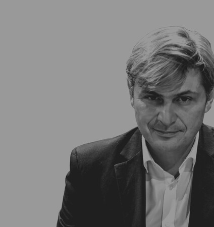 Νικόλας Φαραντούρης: «Οι συνέπειες του πολέμου θα μας συνοδεύουν για πολλά χρόνια»