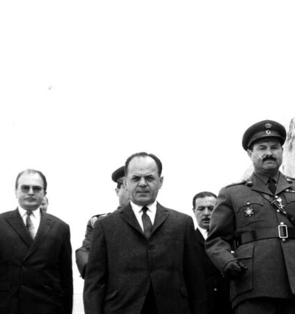 ΠΕΜΠΤΗ 21/04 - ΕΧΕΙ ΠΡΟΓΡΑΜΜΑΤΙΣΤΕΙ- Πως κατασκευάζονταν οι βασανιστές της χούντας;