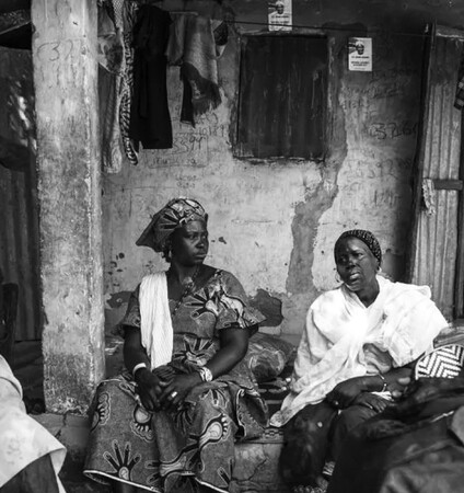 ΠΕΜΠΤΗ 09/06- ΕΧΕΙ ΠΡΟΓΡΑΜΜΑΤΙΣΤΕΙ-Γκάμπια: Μια χώρα με σεξοτουρισμό και «μάγισσες»