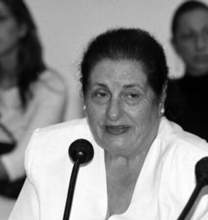 ΣΑΒΒΑΤΟ 02/07 - Η ξεχασμένη ηρωιδα που νομιμοποίησε τις αμβλώσεις στην Ελλάδα