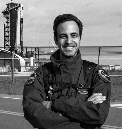 «Στη διαστημική αποστολή βλέπεις 16 ανατολές και δύσεις ηλίου σε μία μέρα»