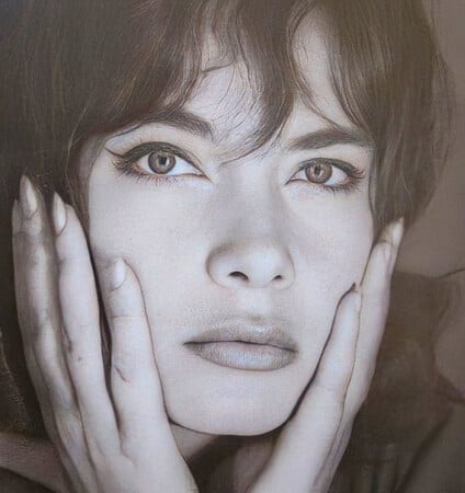 Η σκληρή αλήθεια για την Τζένη Καρέζη